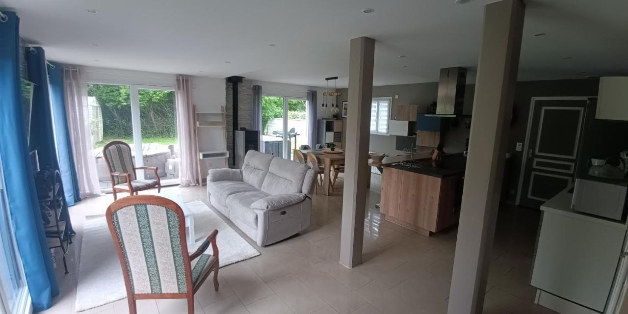Grande Maison Entiere De 120M2 Epron Extérieur photo