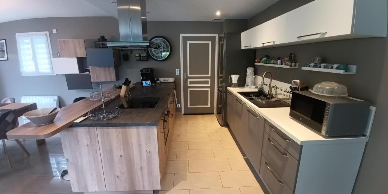 Grande Maison Entiere De 120M2 Epron Extérieur photo