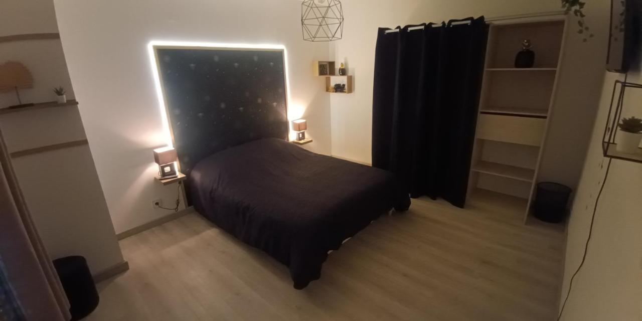 Grande Maison Entiere De 120M2 Epron Extérieur photo